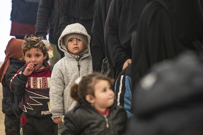 چگونه اطلاعات جنگ را با کودکان در میان بگذاریم؟ | ضرورت حمایت از سالمندان تنها در شرایط فعلی