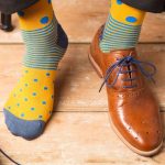 برای گشاد شدن کفش تنگ چه کنیم؟ ؛ ۷ روش ساده برای گشاد کردن کفش تنگ در خانه