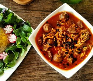 خورشت خلال کرمانشاه : طعمی از تاریخ با خلال بادام و زرشک سیاه