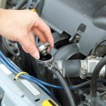 ریختن آب لوله کشی در رادیاتور خودرو ؛ اشتباهی رایج اما پرهزینه | روش تهیه آب رادیاتور در خانه