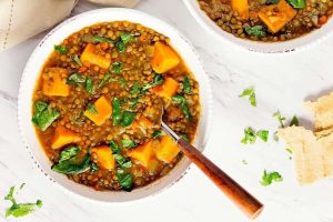 عدسی اسفناج ؛ بمب انرژی و سلامتی در یک کاسه !