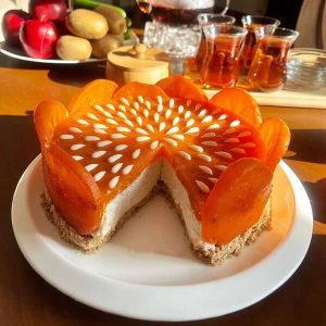 چیزکیک خرمالو یخچالی : بهترین دسر پاییزی برای دورهمی های عصرانه